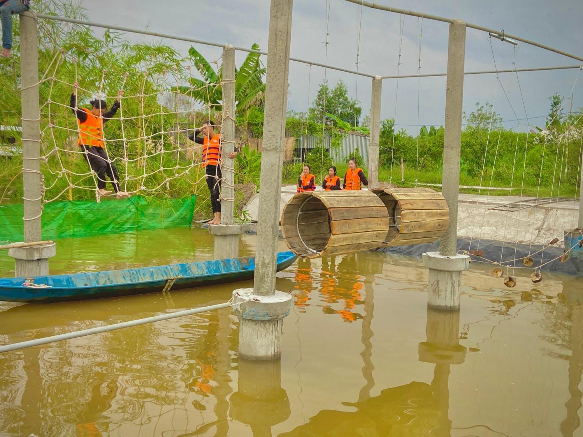Bungalow - Farmstay Hoa Rung U Minh Cà Mau Eksteriør bilde