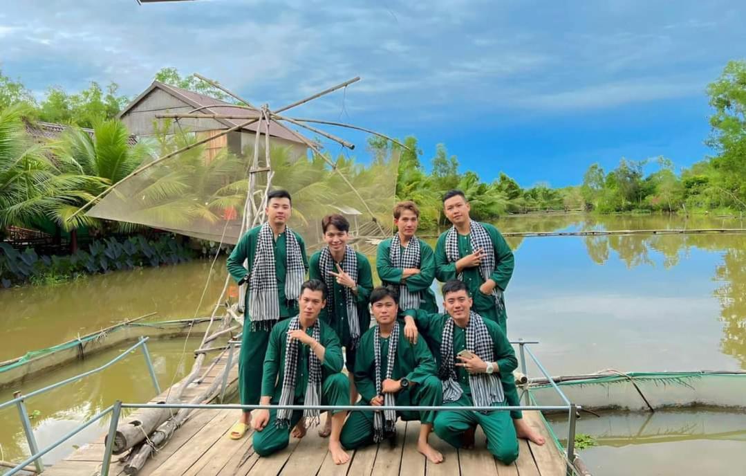 Bungalow - Farmstay Hoa Rung U Minh Cà Mau Eksteriør bilde